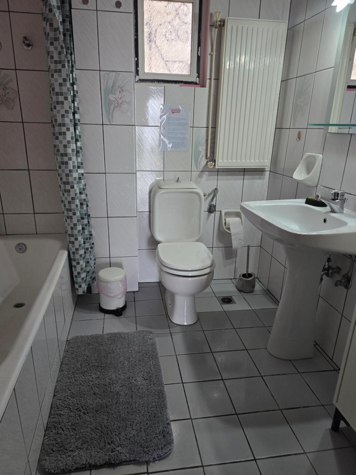 Holiday home House Anatoli, Big Veranda With View, 11 Km To Airport *